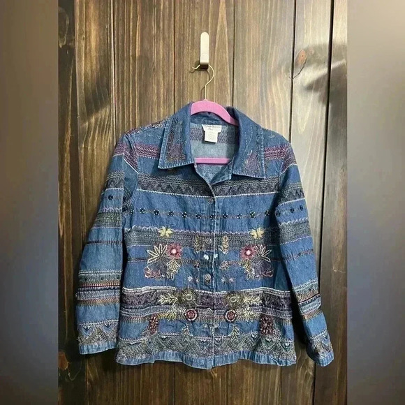 Vintage Floral Embroidered Denim Jacket. Perfect for Spring. Size:10/12 - Picture 1 of 12